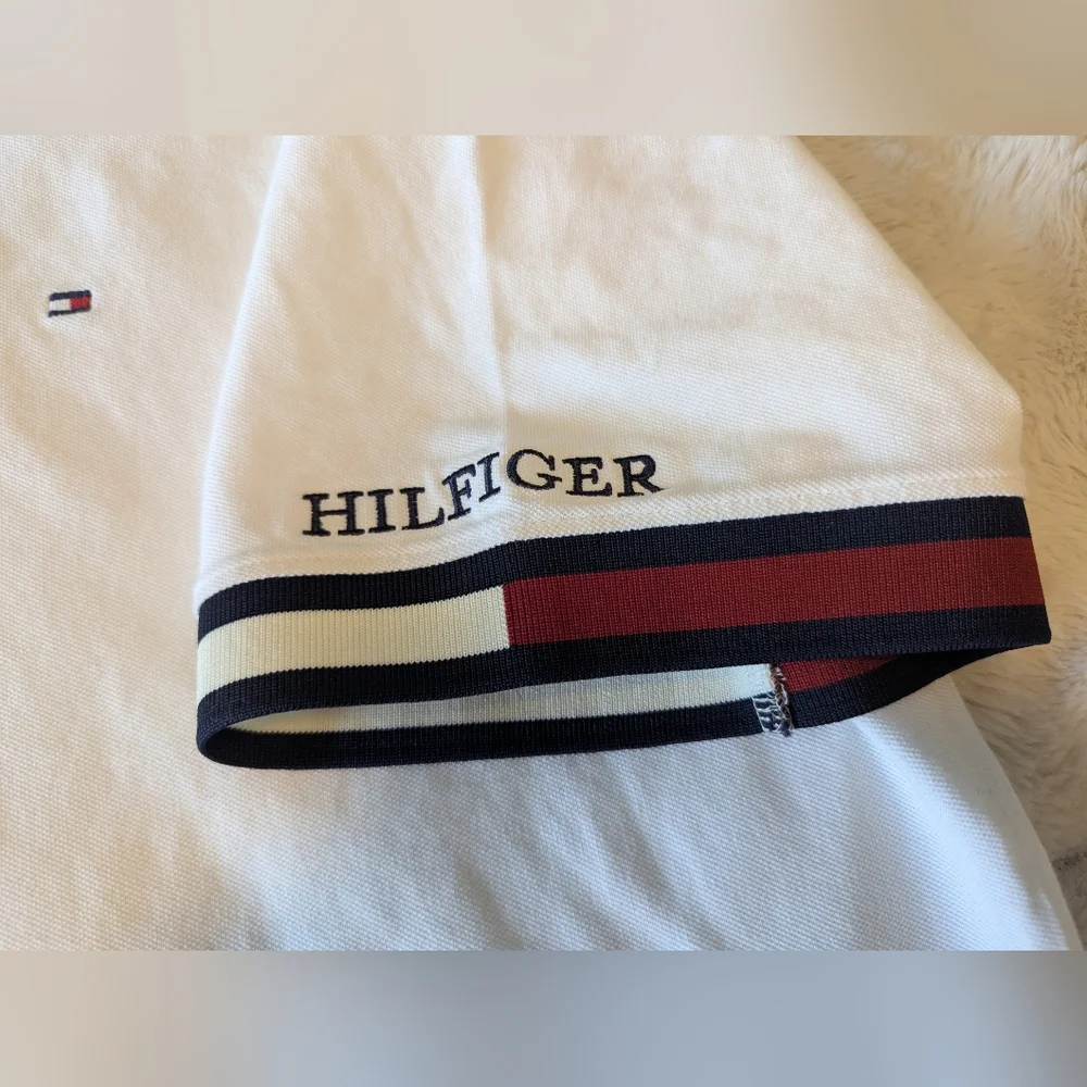 Tommy Hilfiger White Short Sleeve Tee - Picture 4 of 7